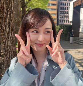 higa-manami